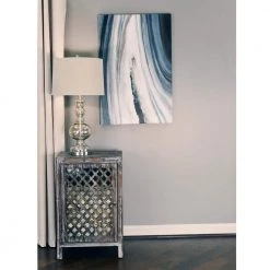 Quatrefoil Distressed Gray Mirror Accent End Table by Decor Therapy -Decor Therapy Sale gray decor therapy end side tables fr1687 31 1000