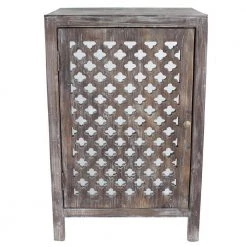 Quatrefoil Distressed Gray Mirror Accent End Table by Decor Therapy